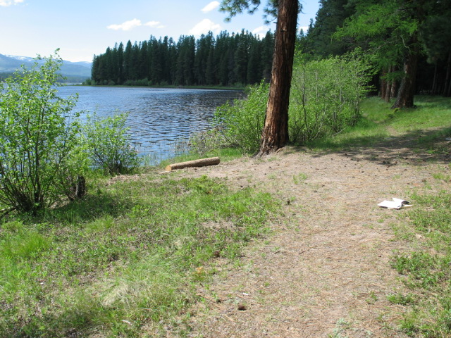 picture showing Small primitive lake shore access point and the access route of firm, unstable sand with a maximum slope of eight degrees.  One could swim or fish at this location--refer to coordinate named 'primitive lake shore access.'