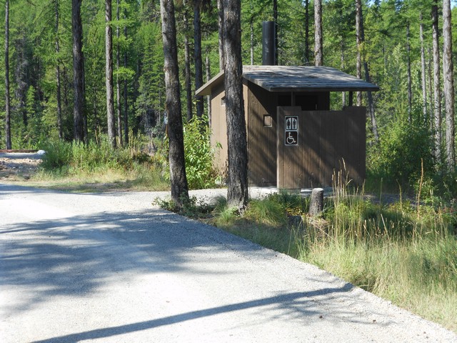 picture showing Accessible latrine in the area of campsite numbers 4, 7, and 20.