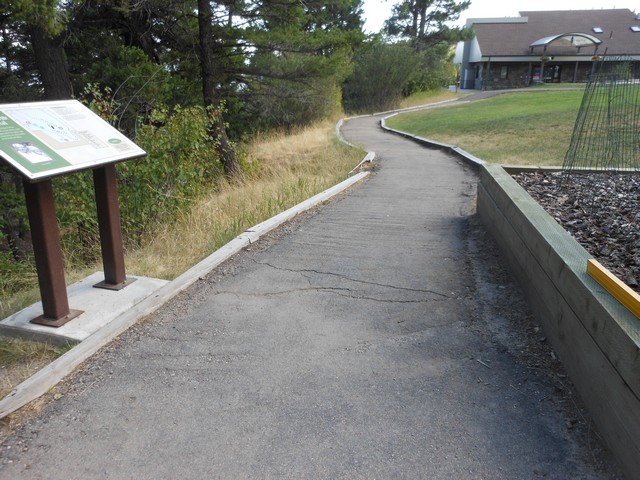 picture showing Paved trail from the visitor center to other viewing points within the park.