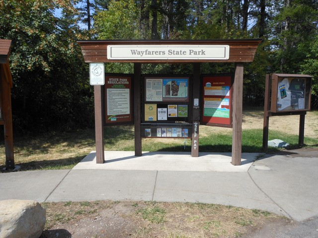 picture showing Kiosk & self-pay fee station.