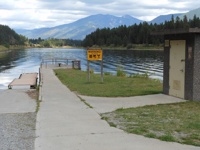 picture showing Boat ramp, dock, fishing platform and latrine.