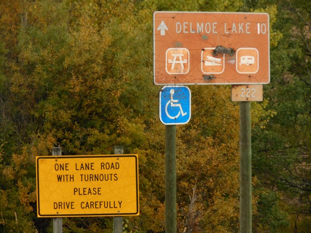 picture showing Directional sign to Delmoe Lake.  