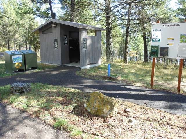 picture showing Accessible latrine between campsites #B3 & #B4.