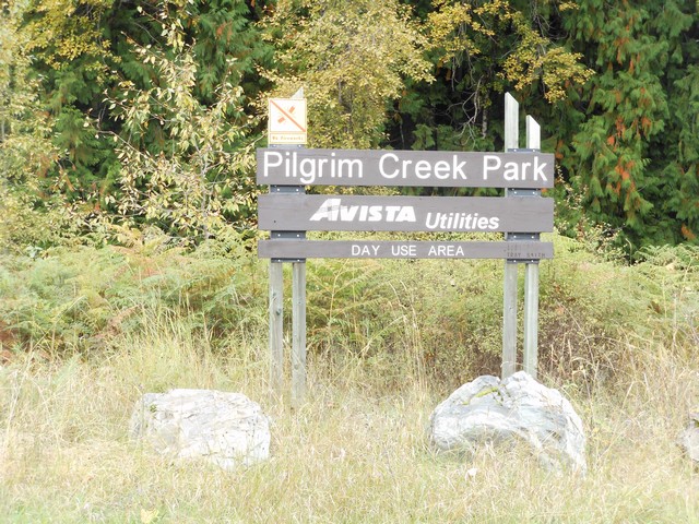 picture showing Entrance to Pilgrim Creek Park.