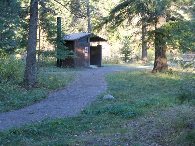 picture showing Accessible latrine nearby campsite #22.